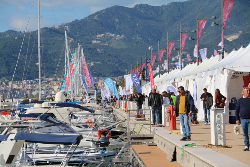 Allesstimento outdoor Boat Show